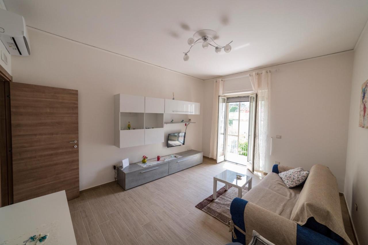 Osolemiohouse Apartment
